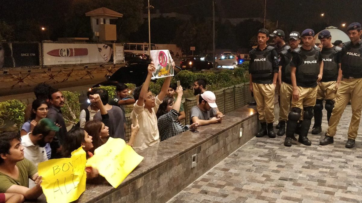 teefa in trouble tv premiere