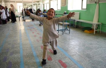 afghan boy dancing