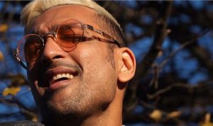 Ali Sethi releases new song ‘Mere Aur Hein Iraaday’ - Cutacut.com