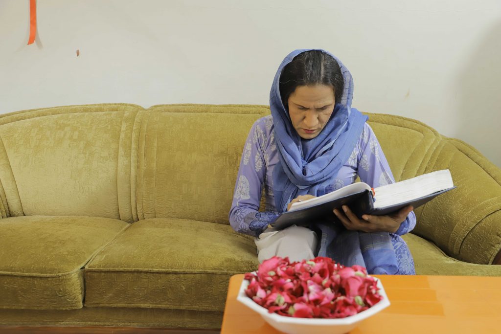 Here is how Ghazala Shafique is pushing the envelope - Cutacut.com